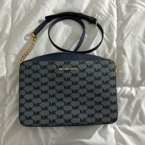 NWOT Michael Kors Black and Gray Logo Crossbody Bag